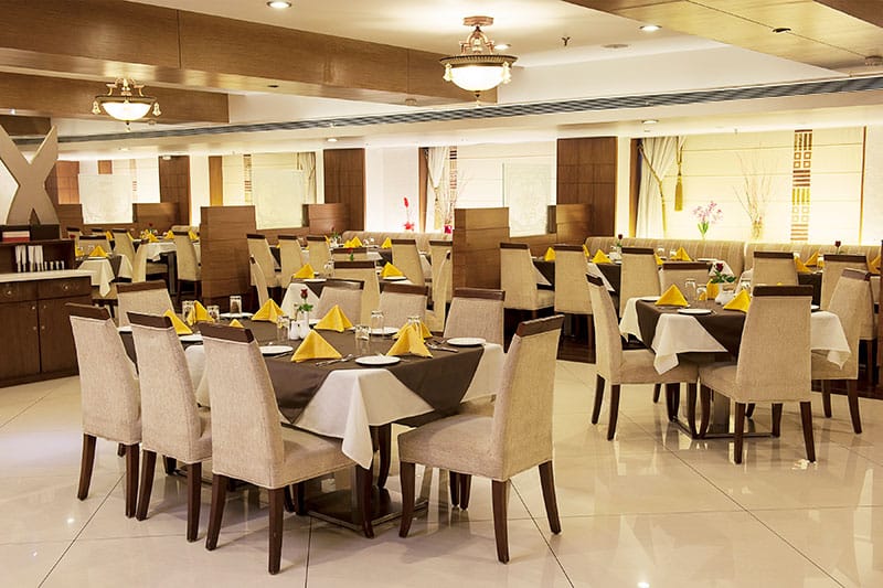Coral dining room