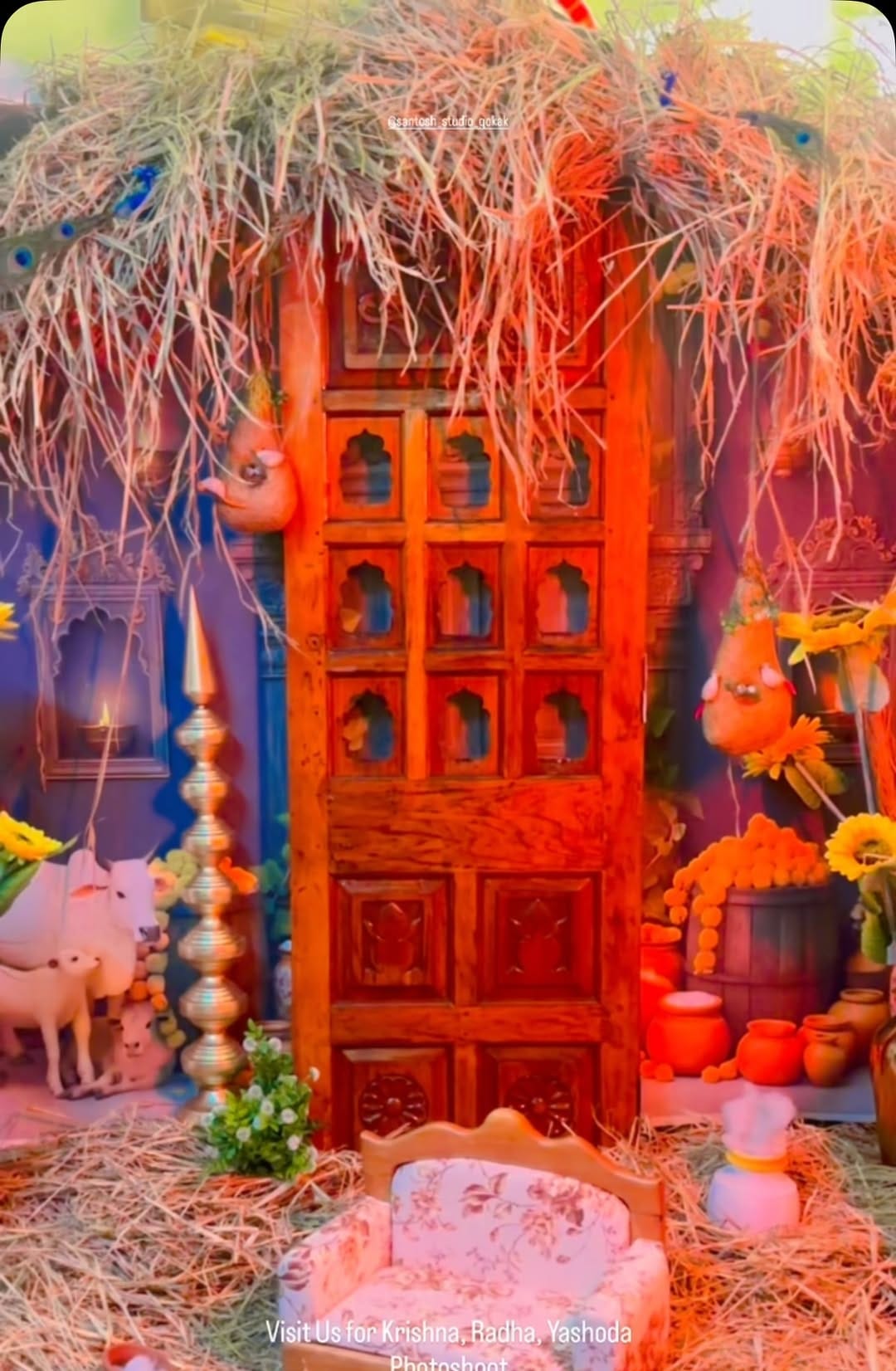 Krishna, Radha & Yashoda themes