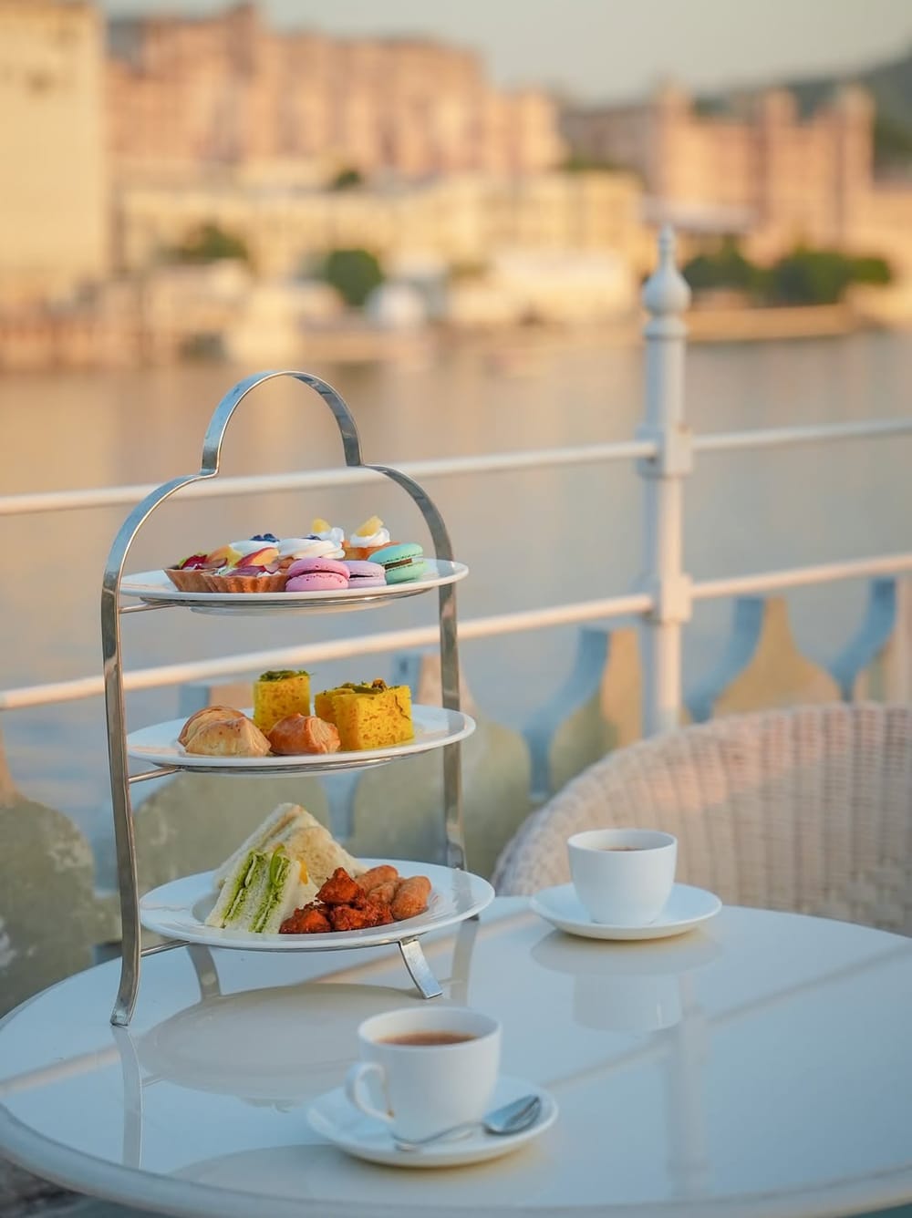 High tea at Ambrai
