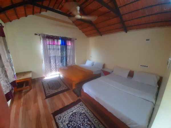 4 Bed Family Room