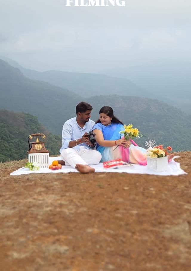 Sandeep ♥ Kavya, Hilltop filming day